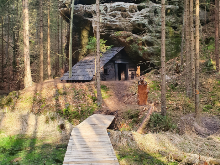 Uhlís Hütte - 1,3 km